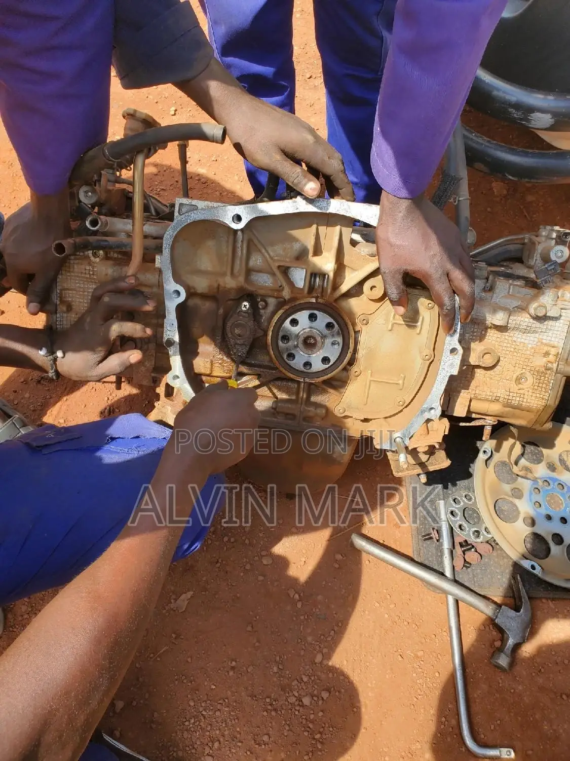 Professional Mechanic and Spare Parts Supplier
