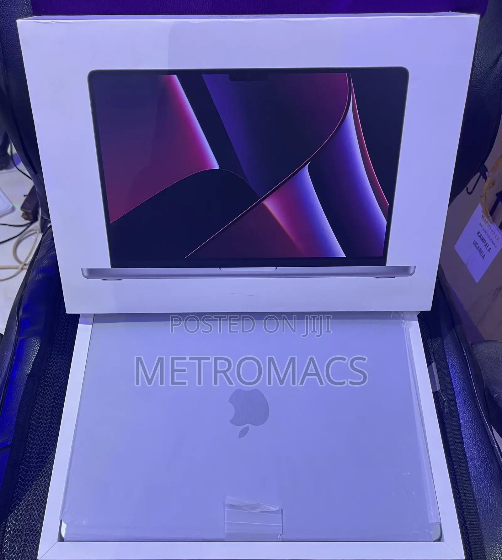 New Laptop Apple MacBook Pro 2023 M2 16GB Apple M2 SSD 512GB