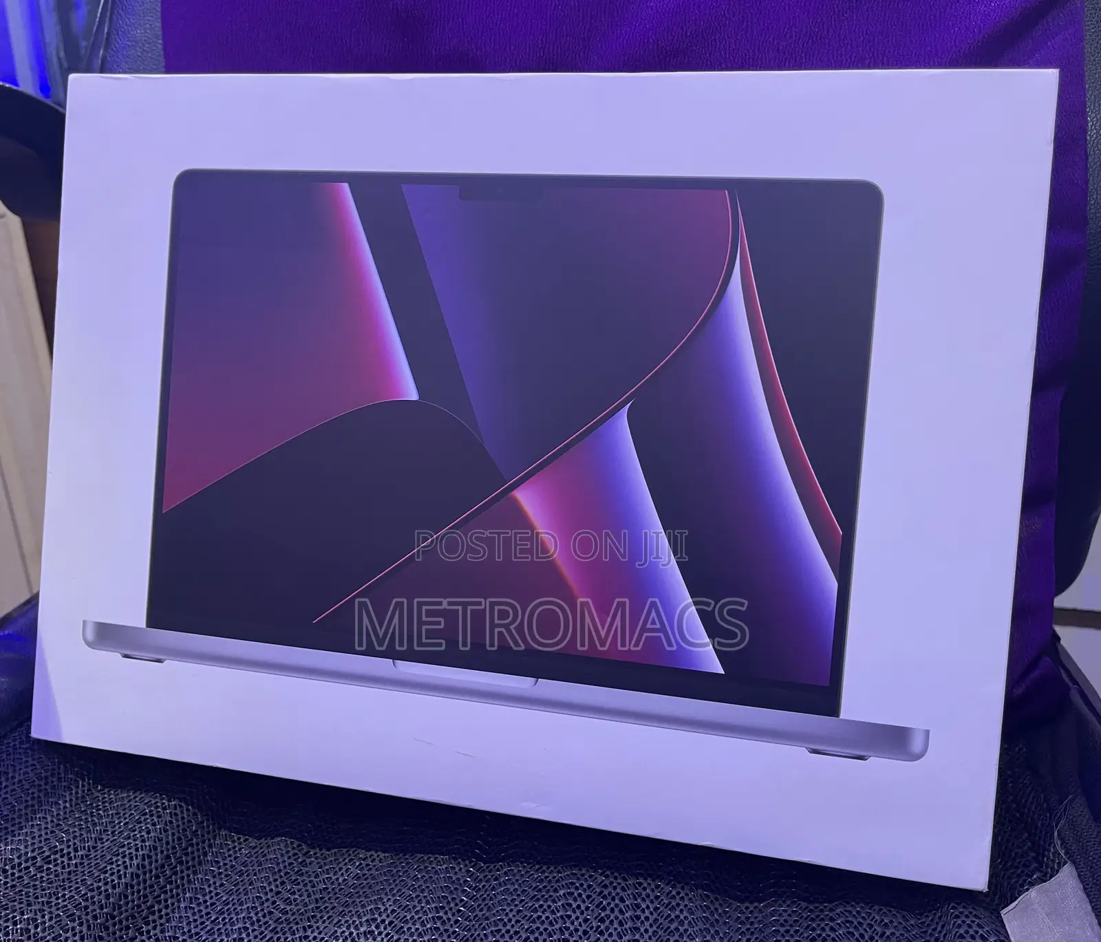 New Laptop Apple MacBook Pro 2023 M2 16GB Apple M2 SSD 512GB