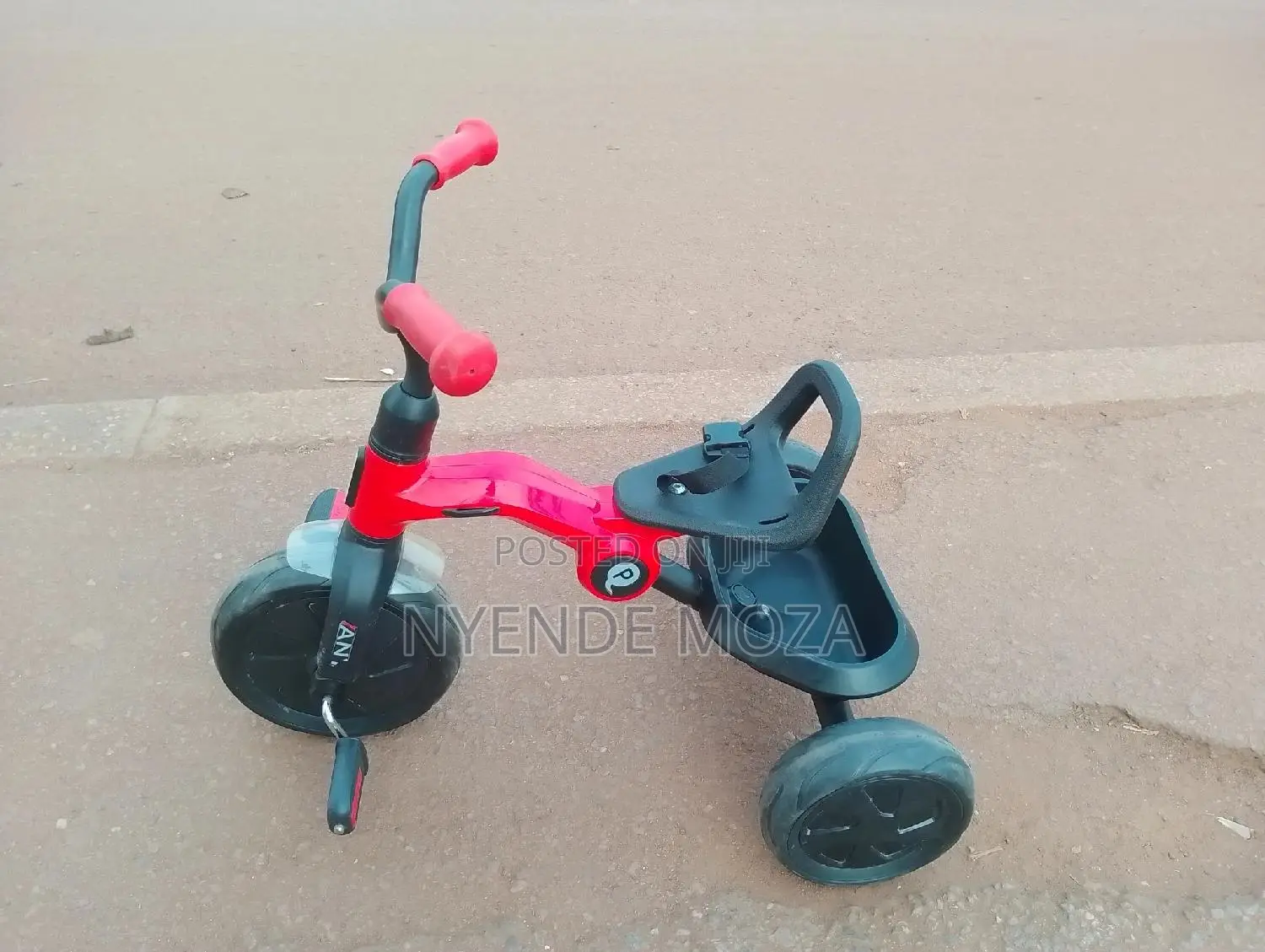 Q Mark Original Tricycle