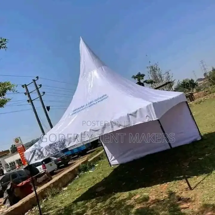 50seater With One Side Cover