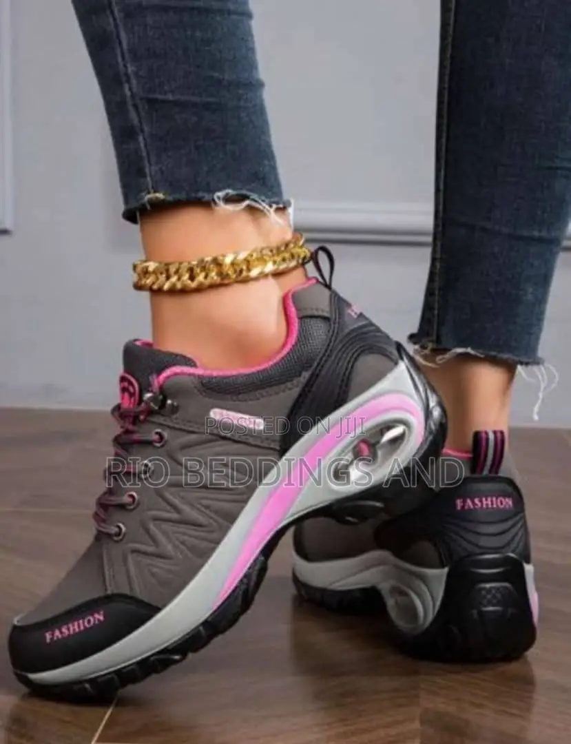 Ladies Sneakers Shoes