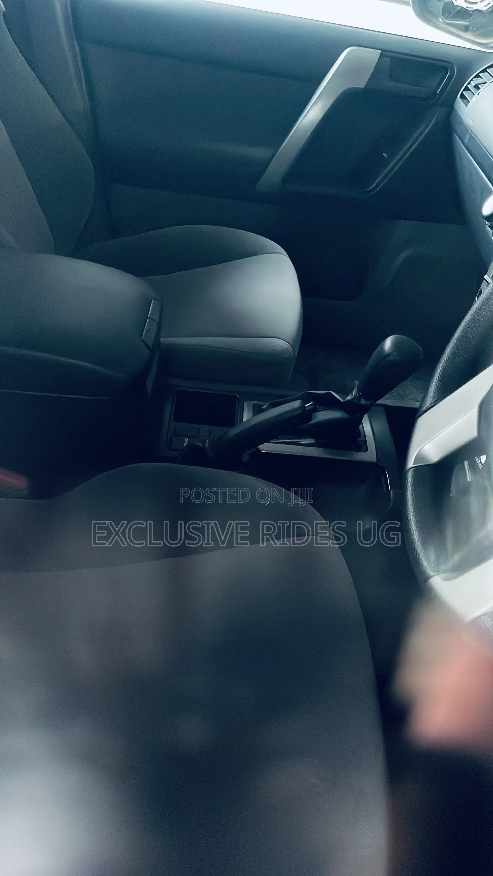 Toyota Land Cruiser Prado 2012 White