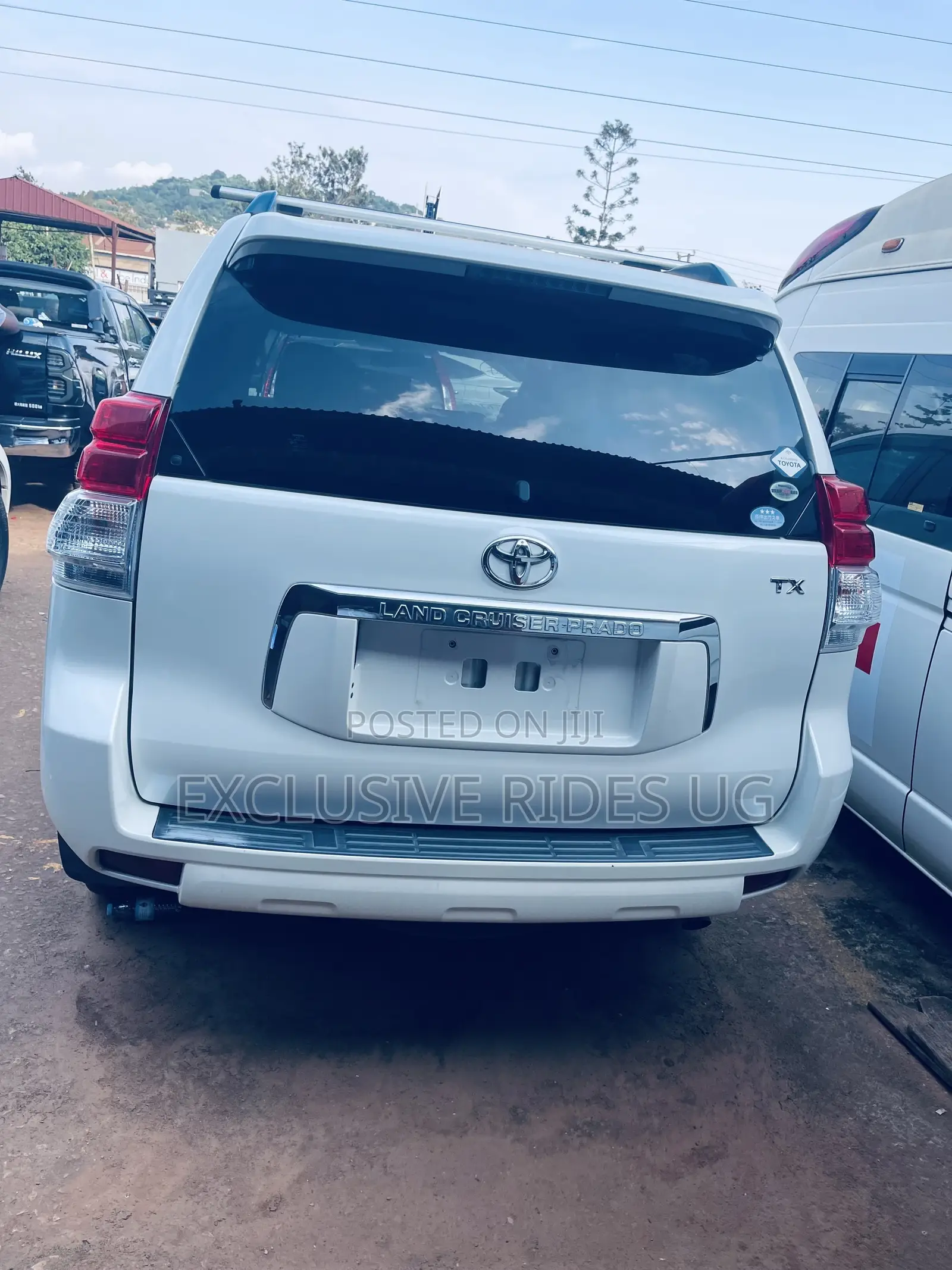 Toyota Land Cruiser Prado 2012 White