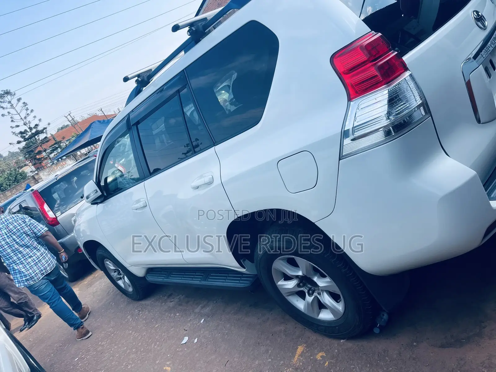 Toyota Land Cruiser Prado 2012 White