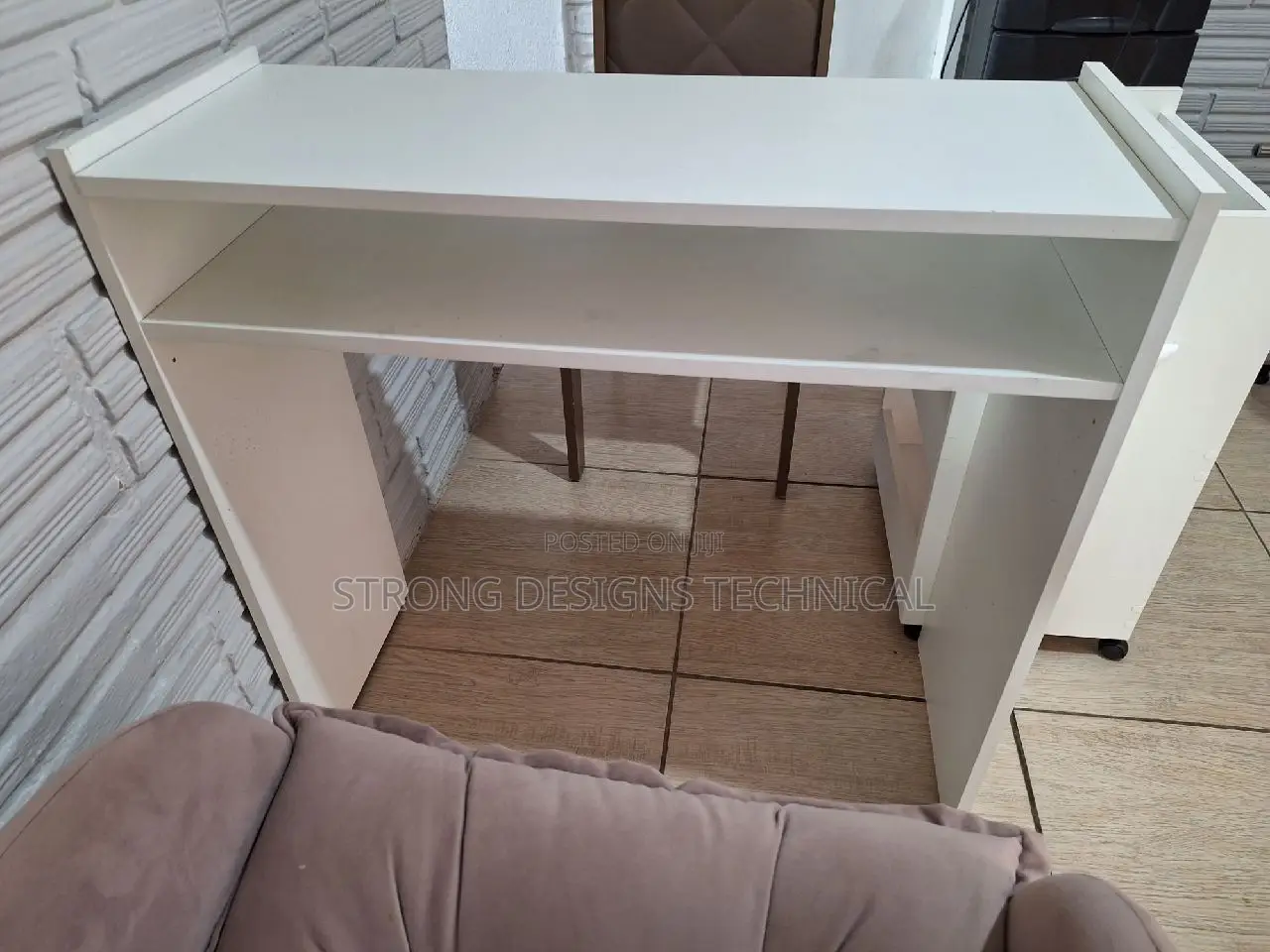 Manicure/Nail Business Set Up. Table + Display + Trolley.