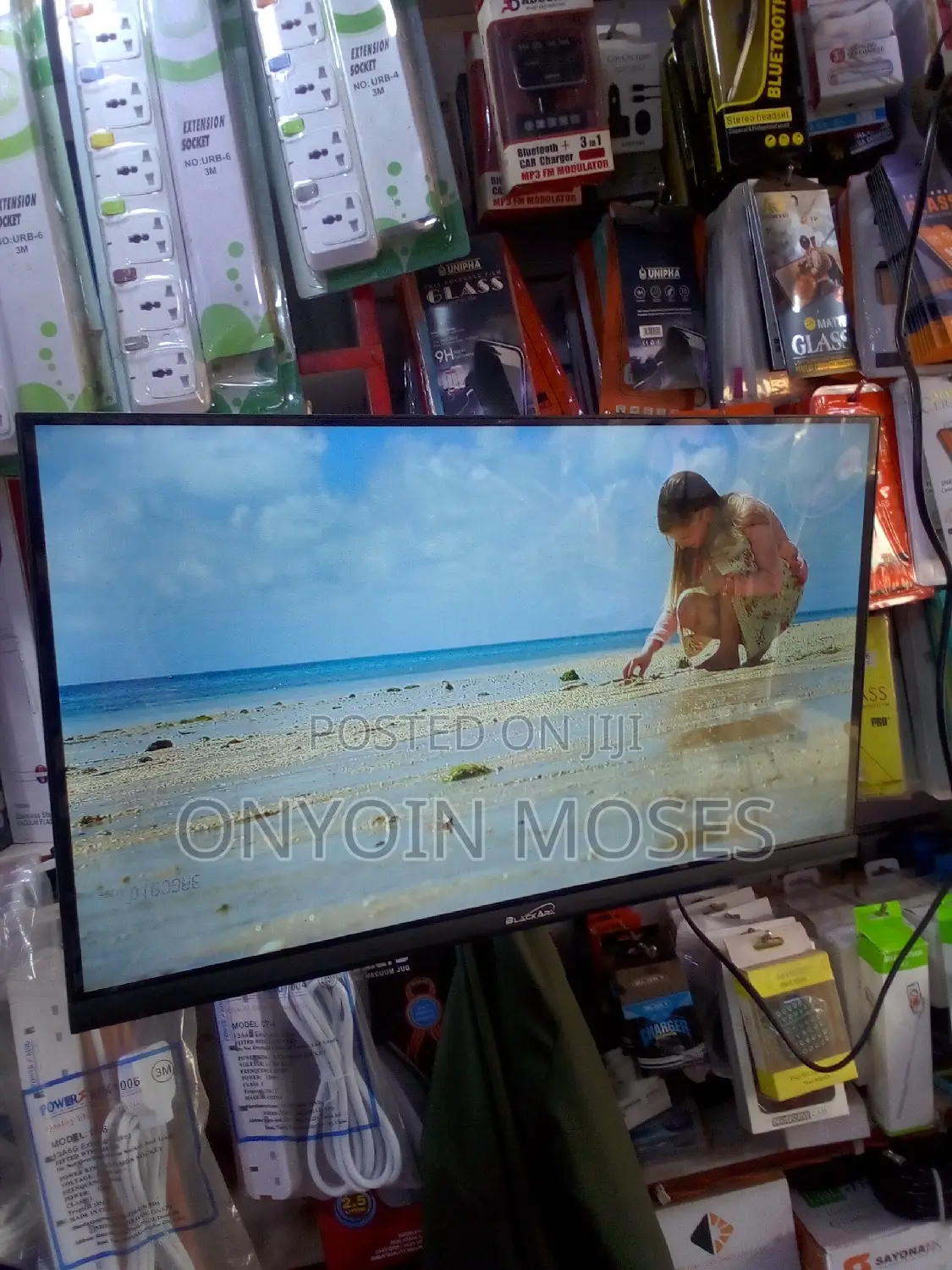 New 24 Inche BLACK ARK Digital Frameless Tv With Free to Air