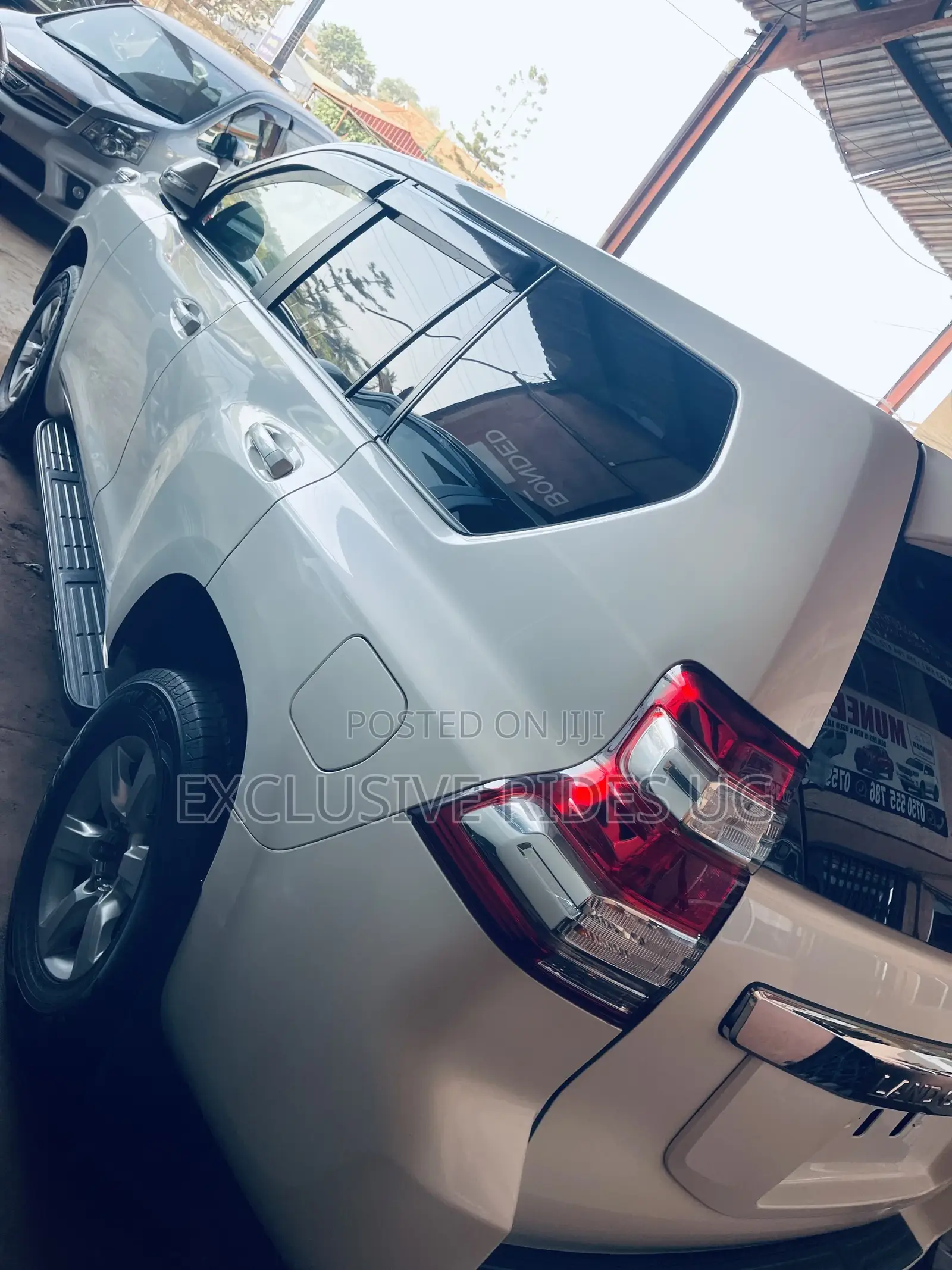 Toyota Land Cruiser Prado 2016 White