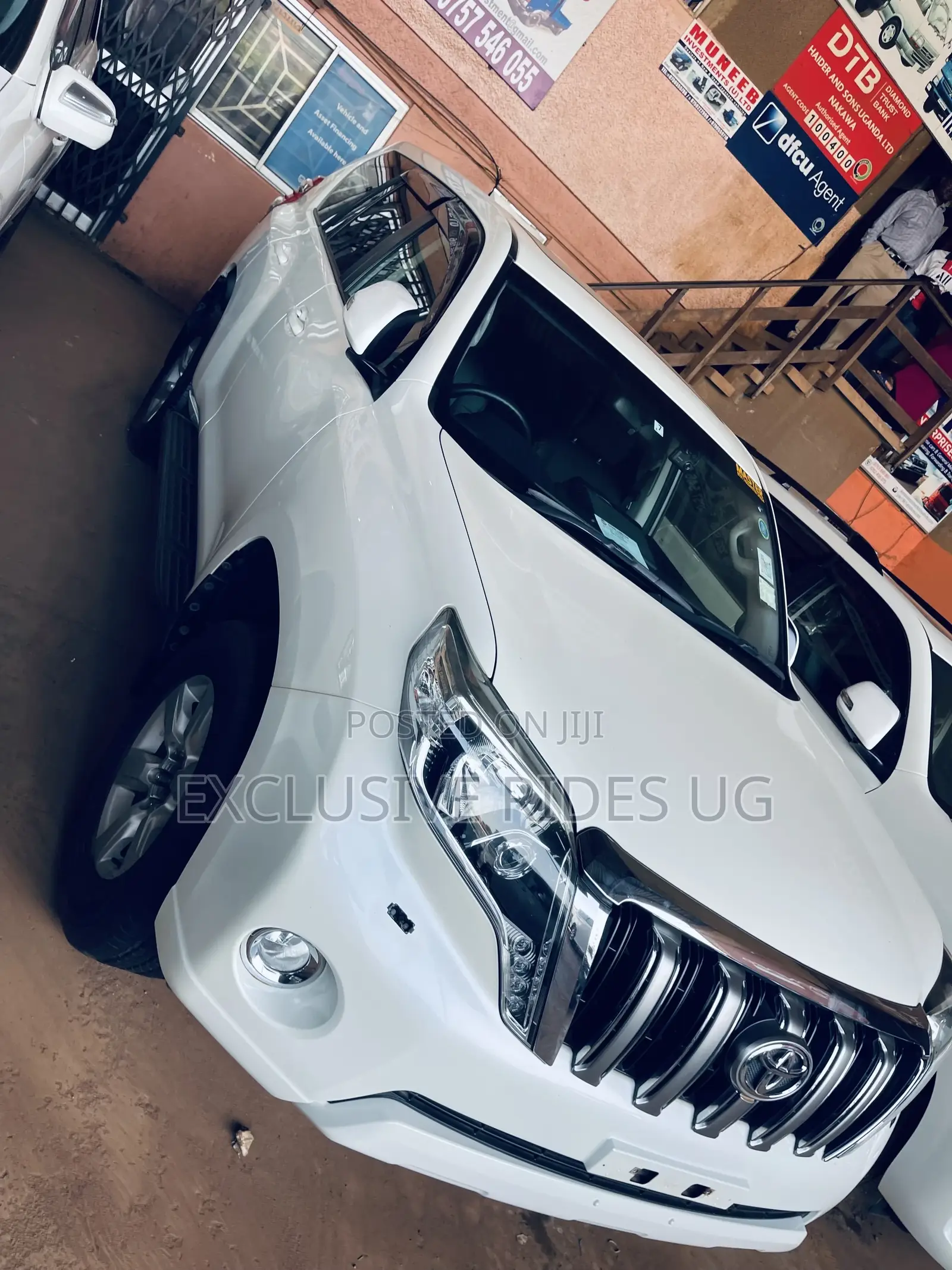 Toyota Land Cruiser Prado 2016 White