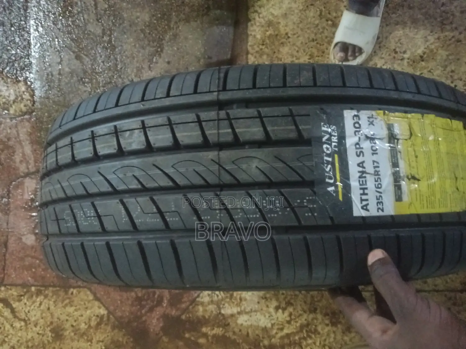 235/65r17 Austone Brand for Harrier.