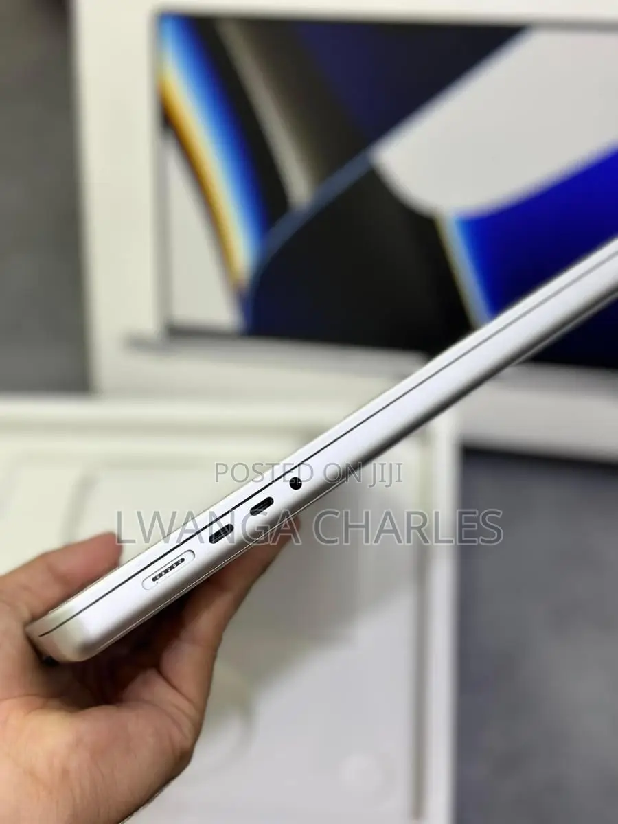 Laptop Apple MacBook Pro 2023 M2 Pro 16-Inch 16GB Apple M2 SSD 512GB