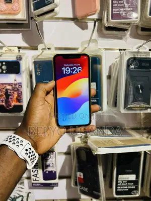 Apple iPhone 11 128 GB Yellow