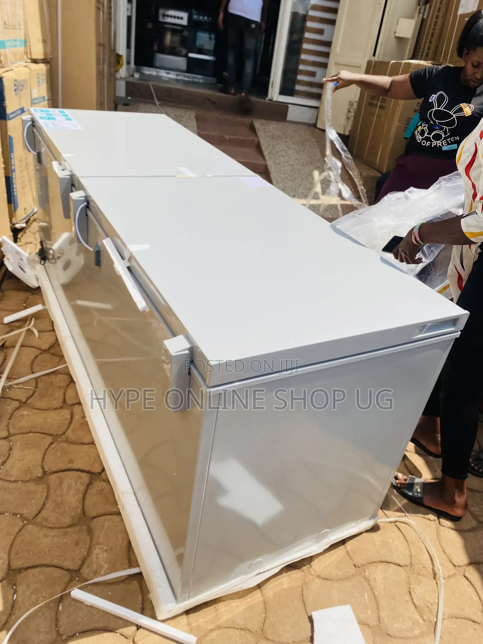 Hisense 900L Deep Freezer