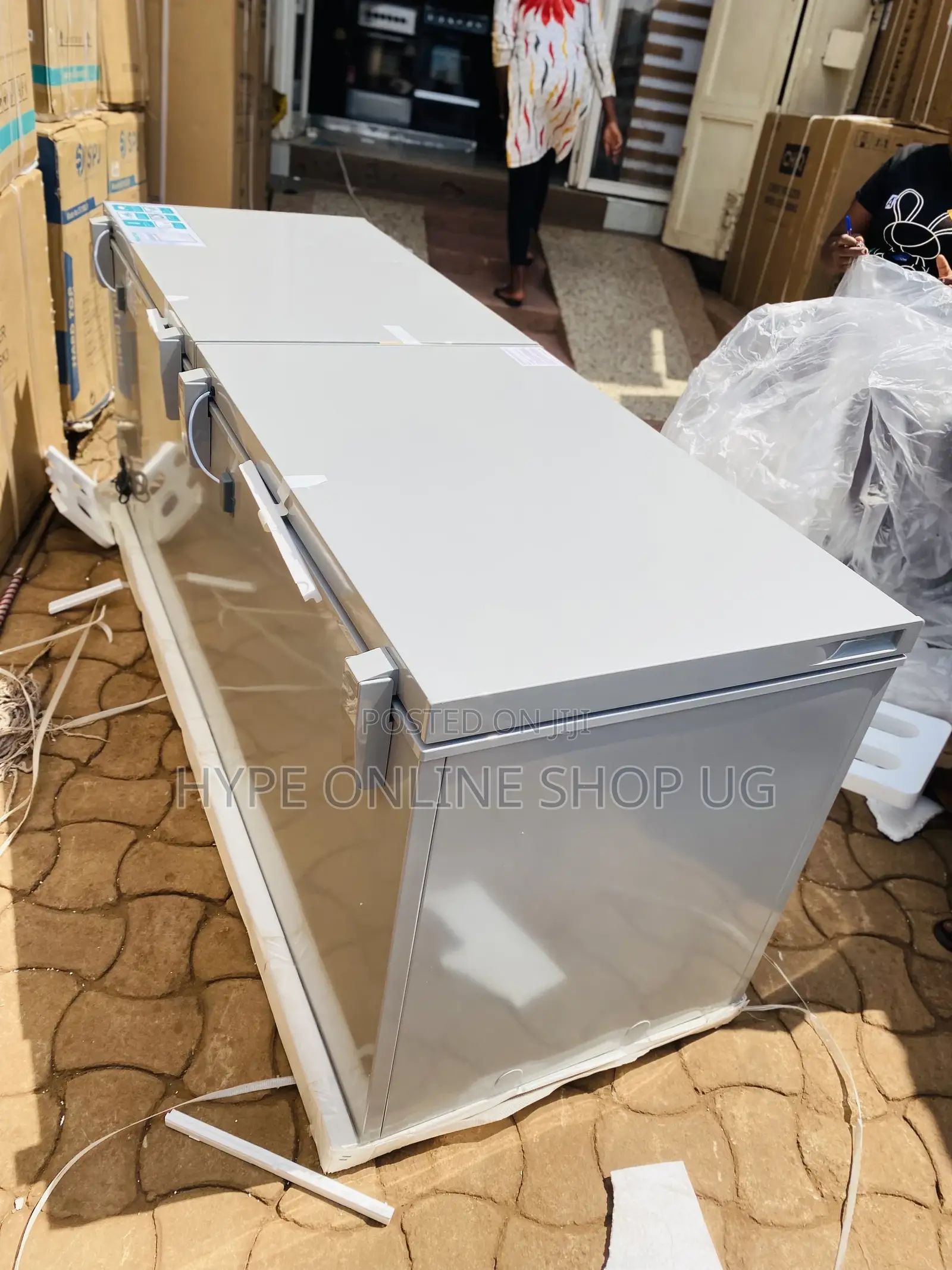 Hisense 900L Deep Freezer