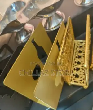 Golden Tissue Holder