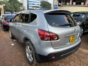 Nissan Dualis 2010 Silver