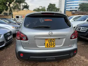 Nissan Dualis 2010 Silver