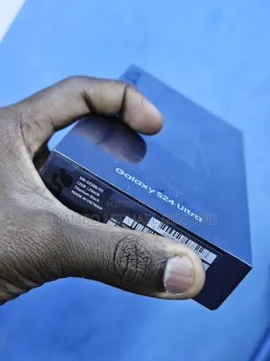 New Samsung Galaxy S24 Ultra 256 GB Black