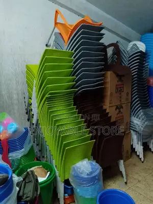 Bar and Restaurant Plastic Chairs Plastic Chairs