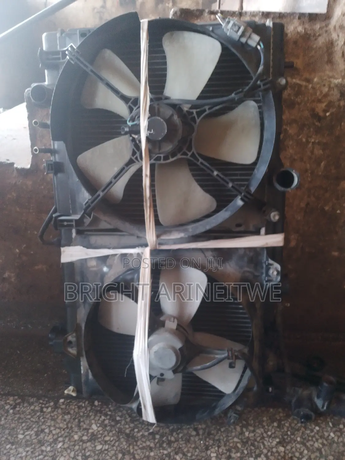 Radiator for Toyota Primo Old Model.