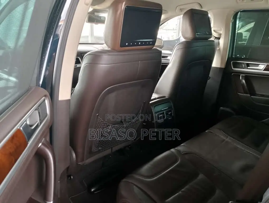 Volkswagen Touareg V6 Executive AWD 4MOTION 2015 Blue
