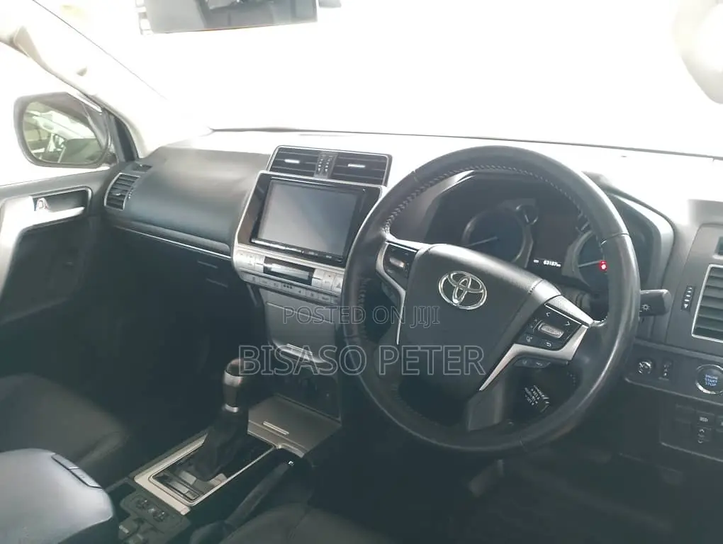 Toyota Land Cruiser Prado 2.7 2017 Black