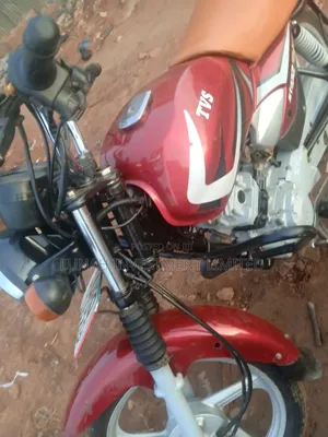 TVS HLX 125 2023 Red