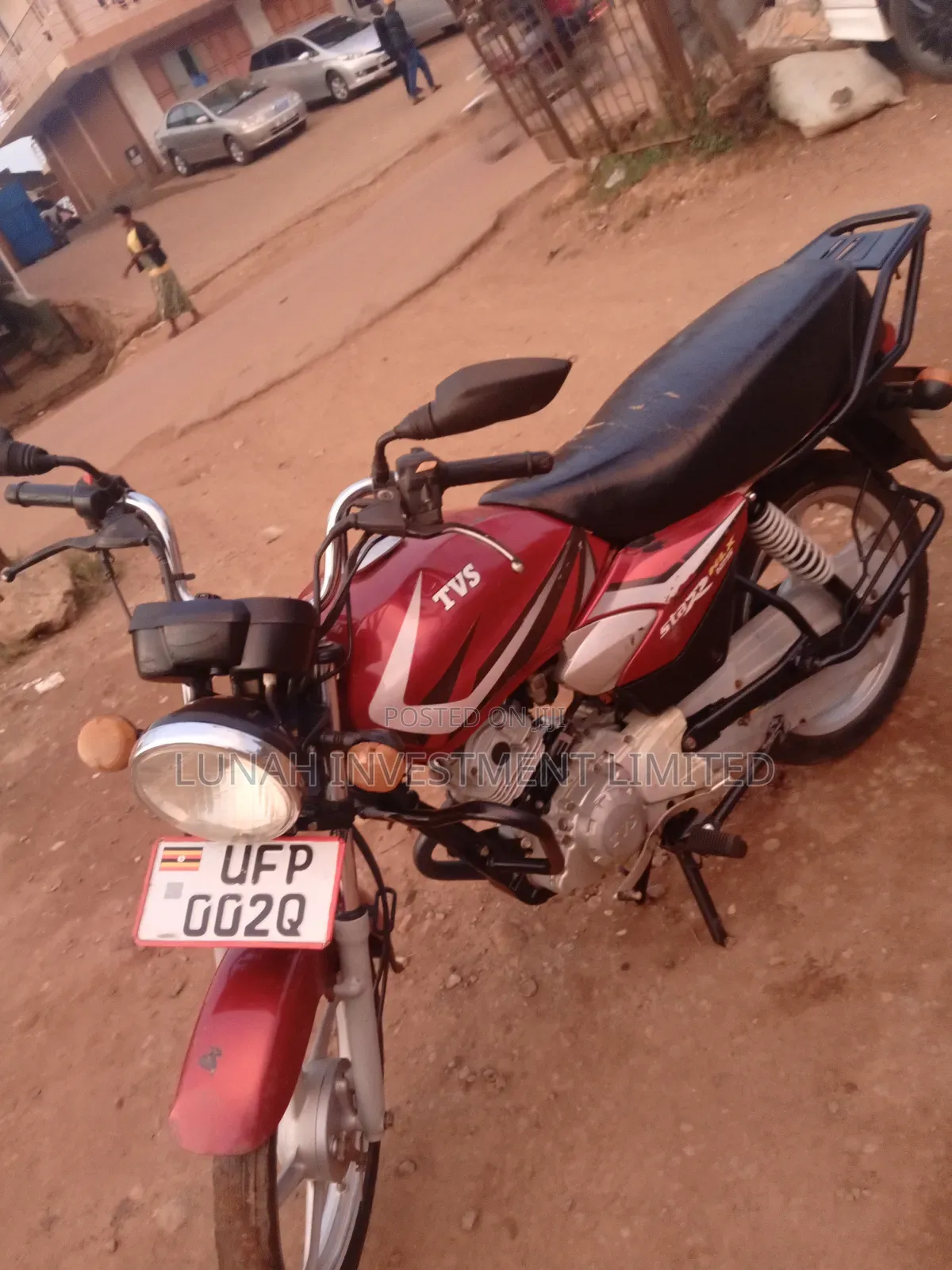 TVS HLX 125 2023 Red