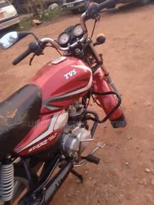 TVS HLX 125 2023 Red