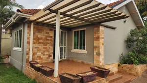 4bdrm Bungalow in Kololo Property, Central Division for rent