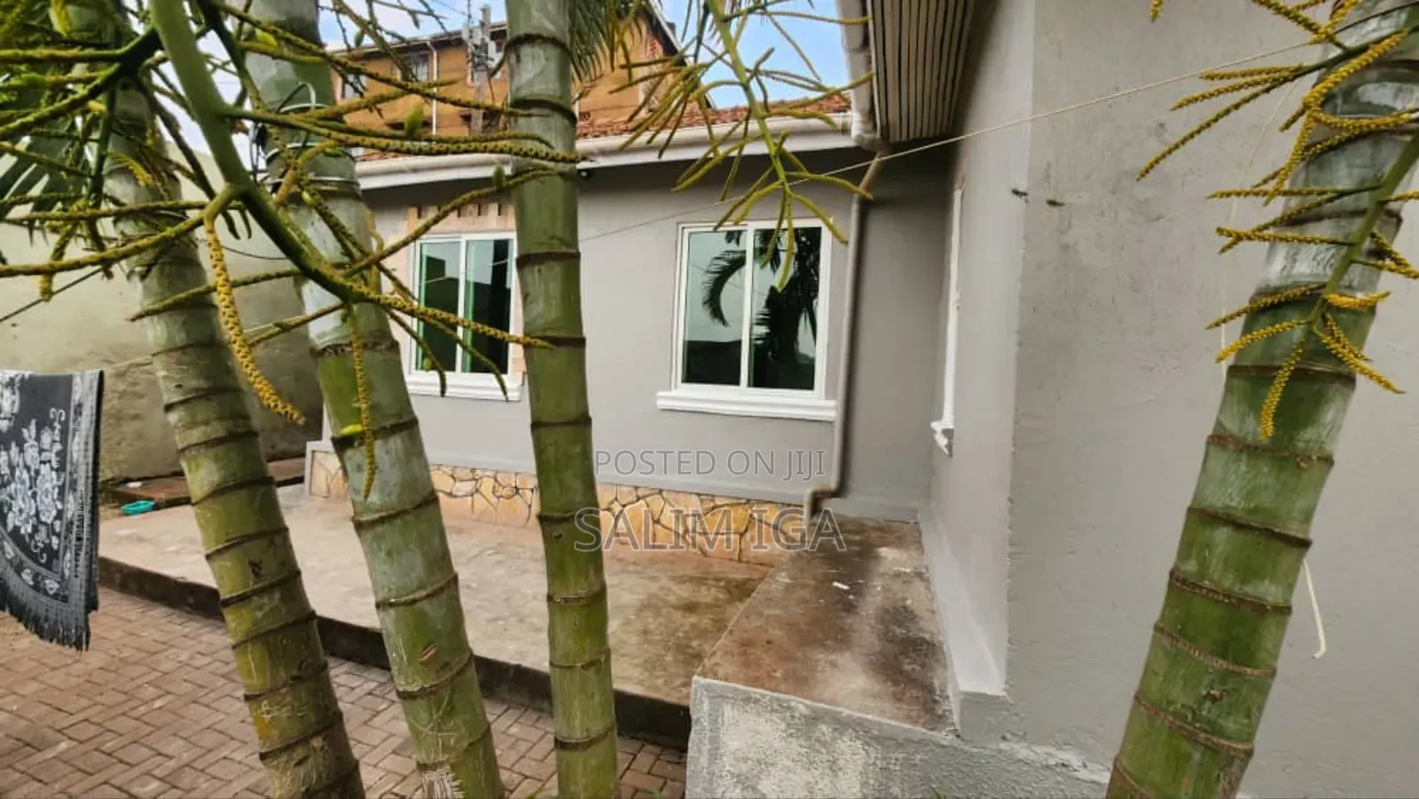 4bdrm Bungalow in Kololo Property, Central Division for rent