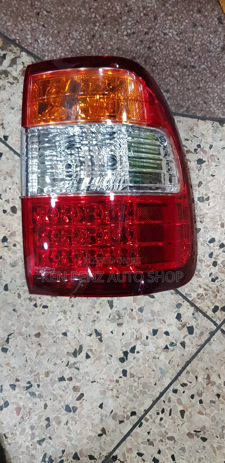 Taillamps for Landcruiser 100 (Depo)