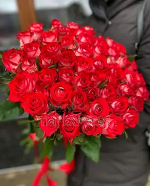 Natural Red Roses