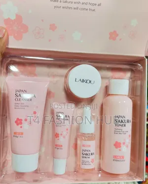 Sakura Skincare Set