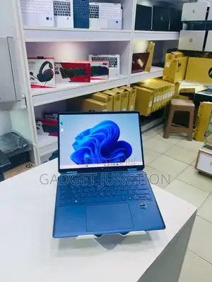 New Laptop HP Spectre 14 16GB Intel Core I7 SSD 256GB