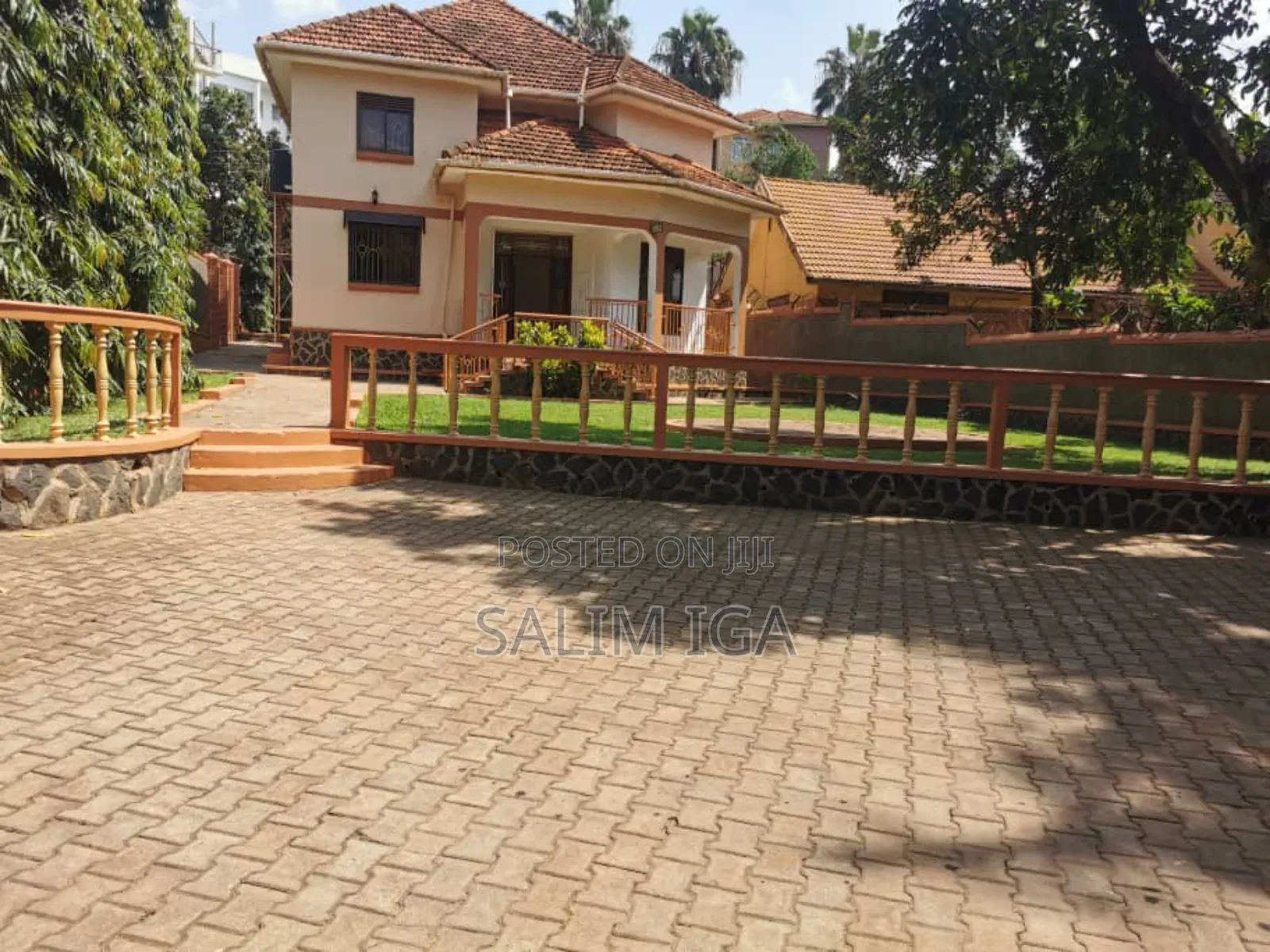 3bdrm Duplex in Kololo Property, Central Division for rent