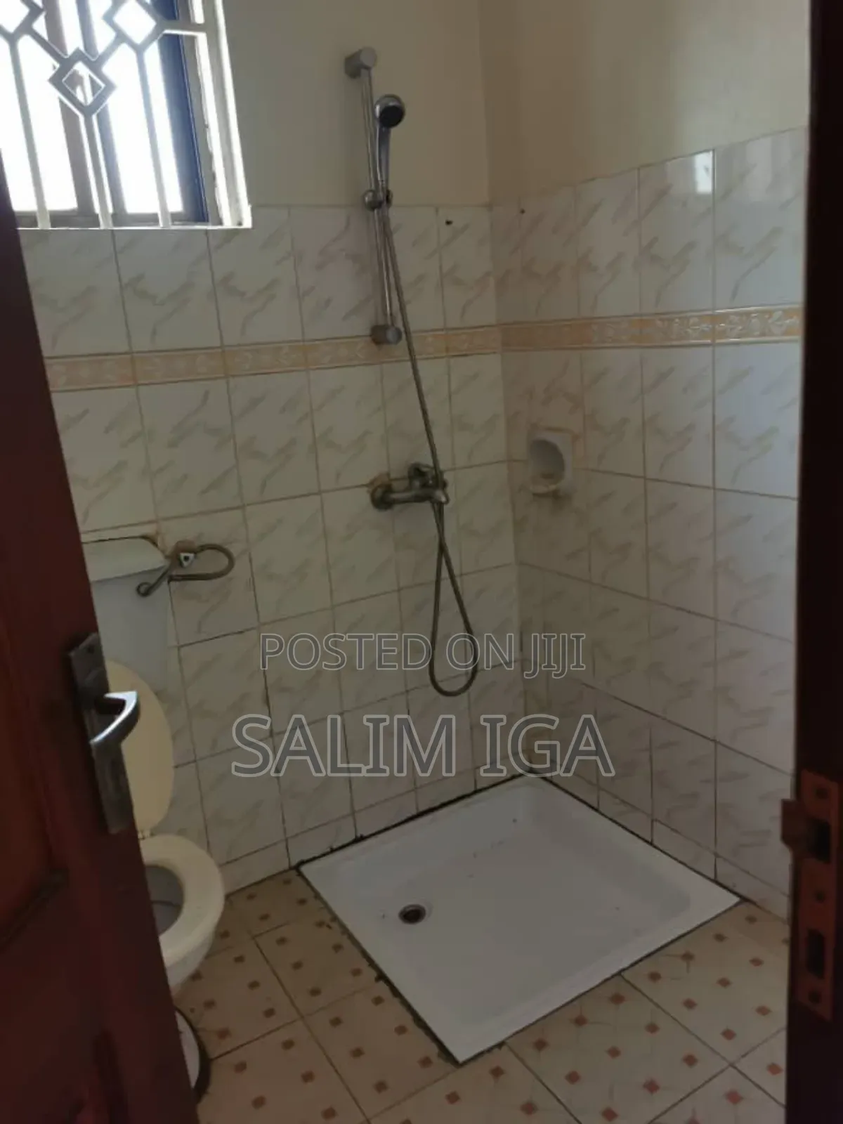 3bdrm Duplex in Kololo Property, Central Division for rent
