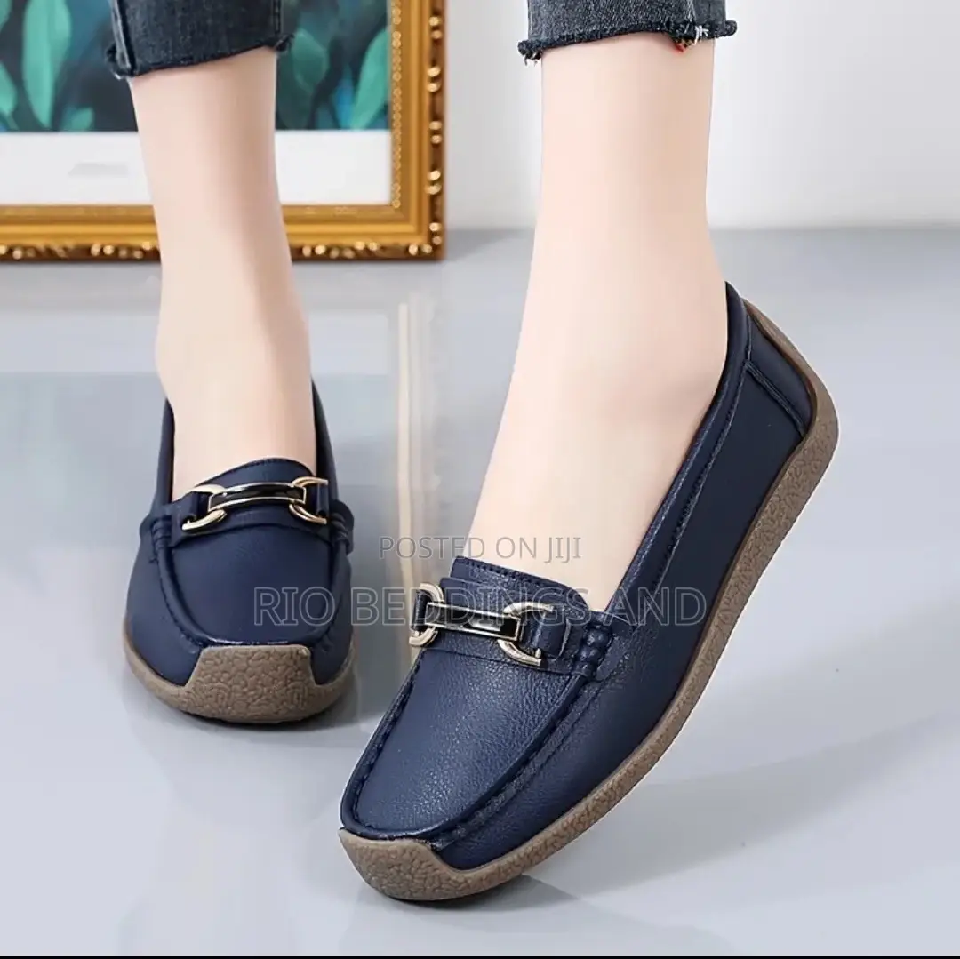 Ladies Sneakers Shoes