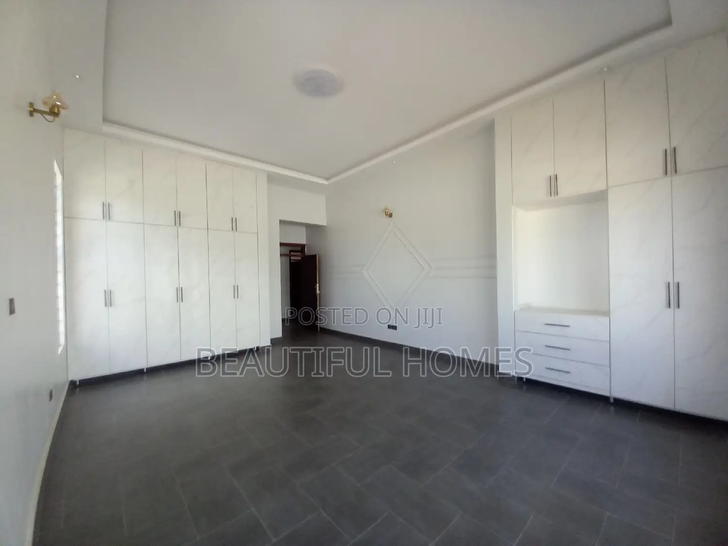 Furnished 4bdrm House in Kira Town, Central Division for sale
