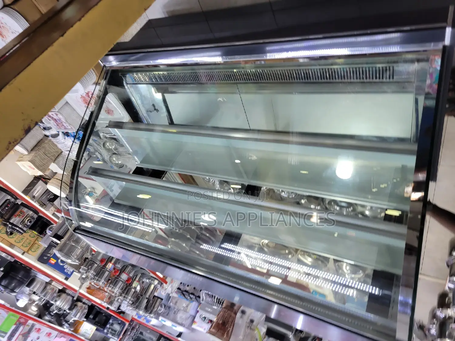 Multifunctional Heavy Duty Cake Display Cooler Machine