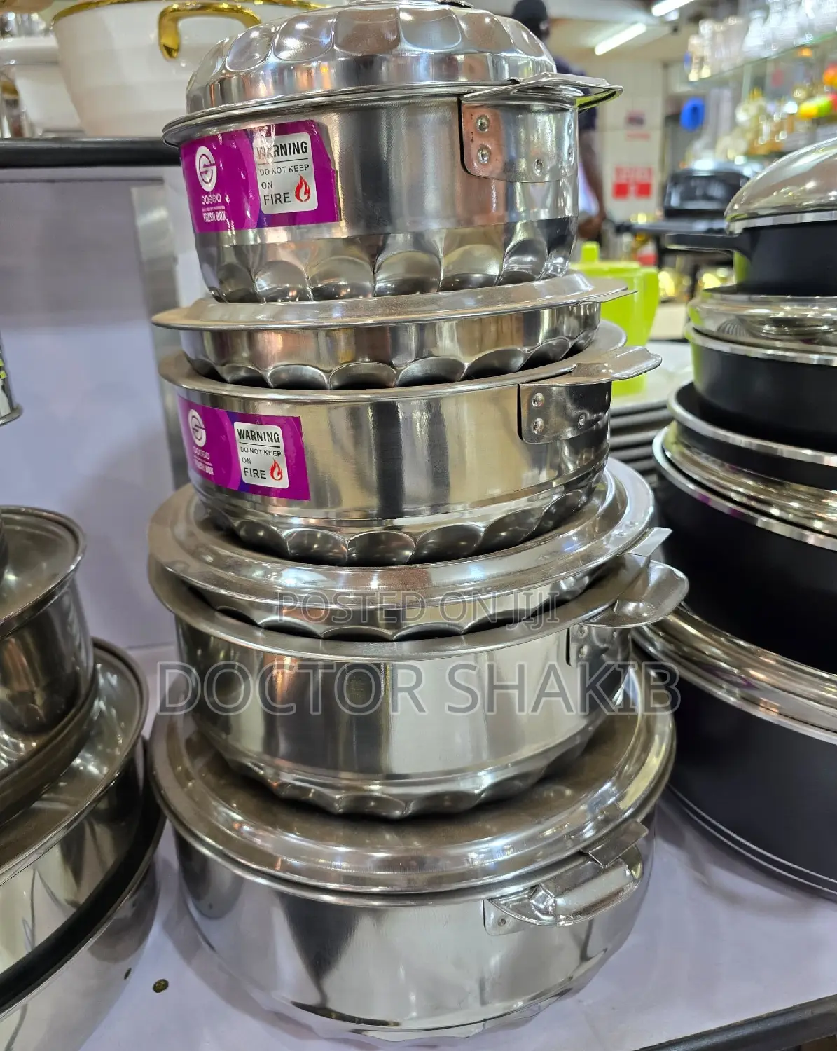 New 4pcs Set of Stainless Steel Serving Dishes