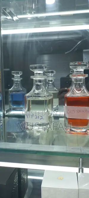 Photo - Oil Perfume