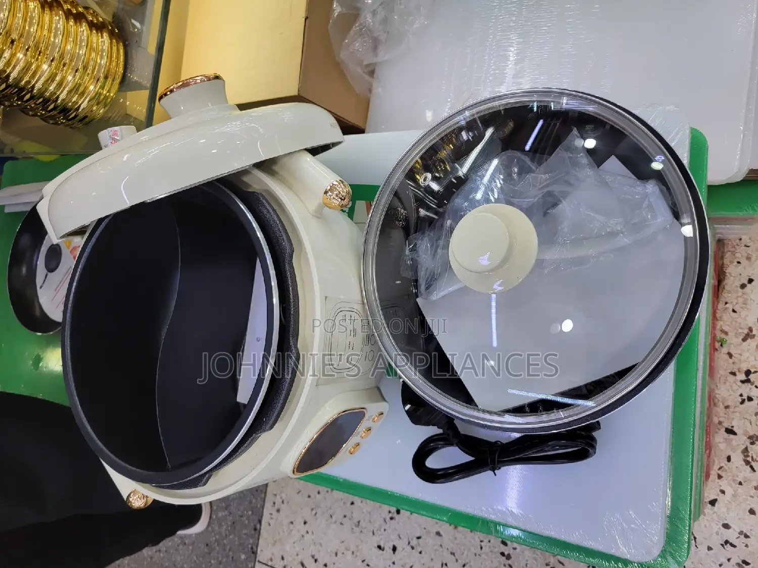 Multifunctional Electric Pressure Cooker 4L