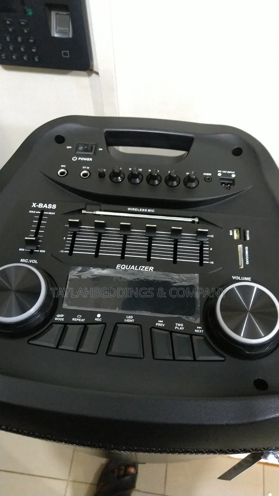 Sayona Party Box Speaker Powerful Sound Exciting Light
