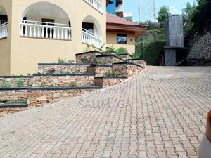 8bdrm Maisonette in Kololo Property, Central Division for rent