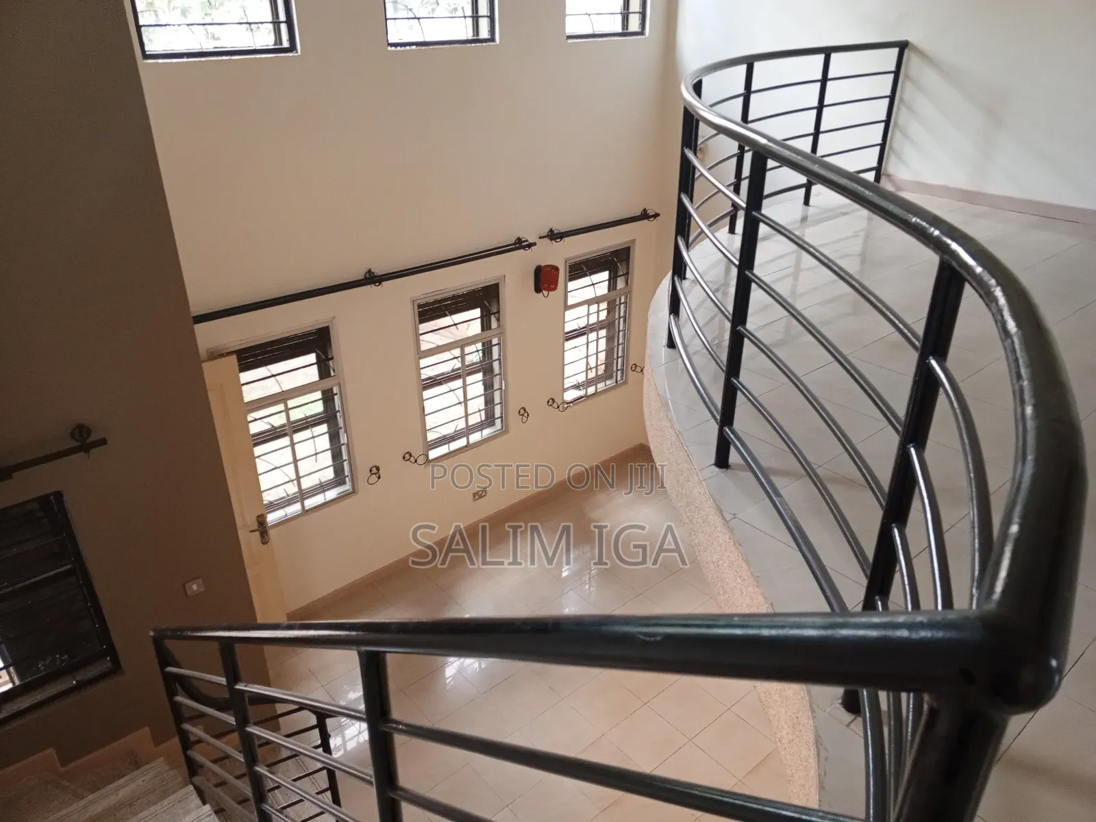 3bdrm Townhouse / Terrace in Kololo Property, Central Division