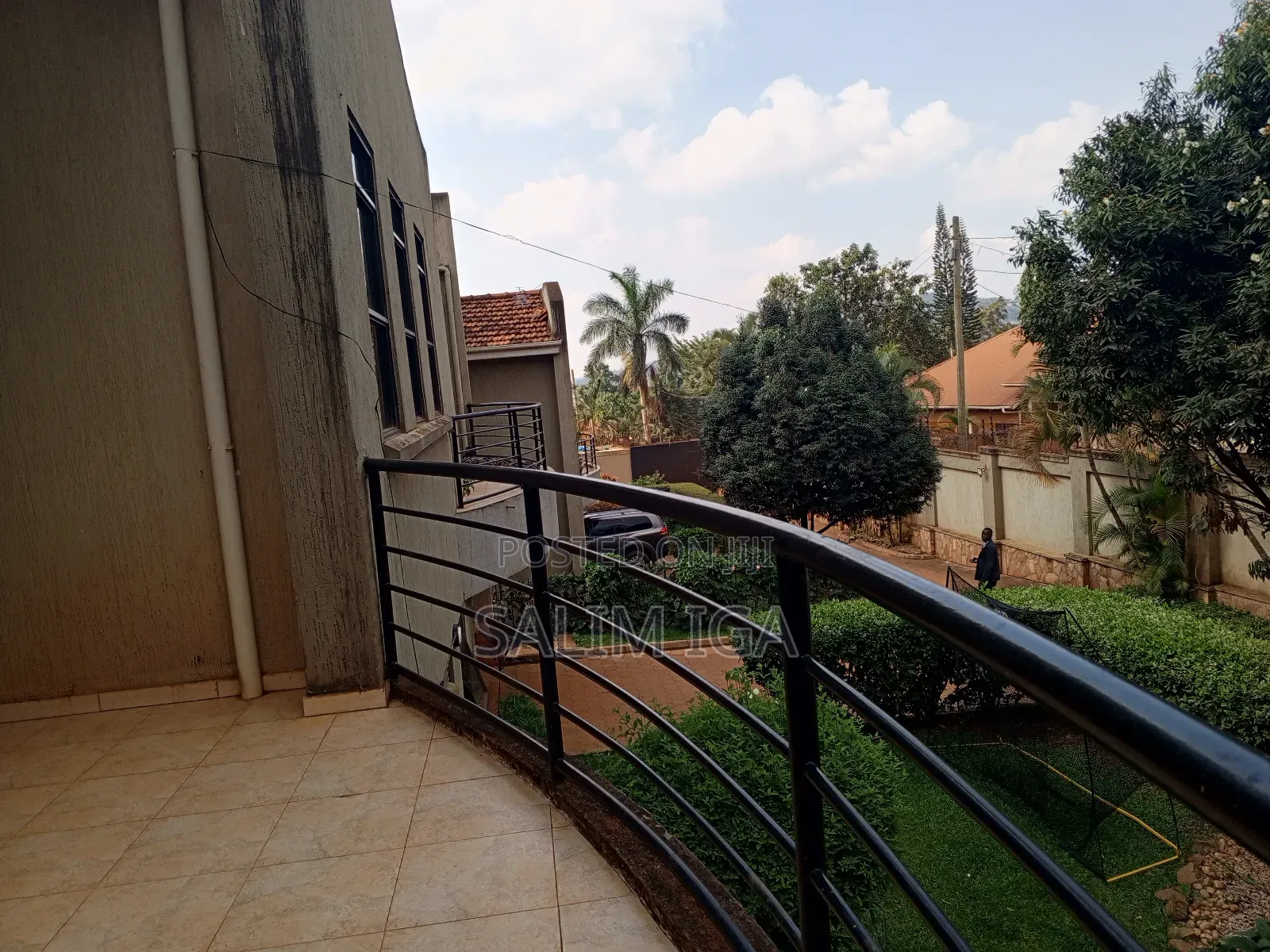 3bdrm Townhouse / Terrace in Kololo Property, Central Division
