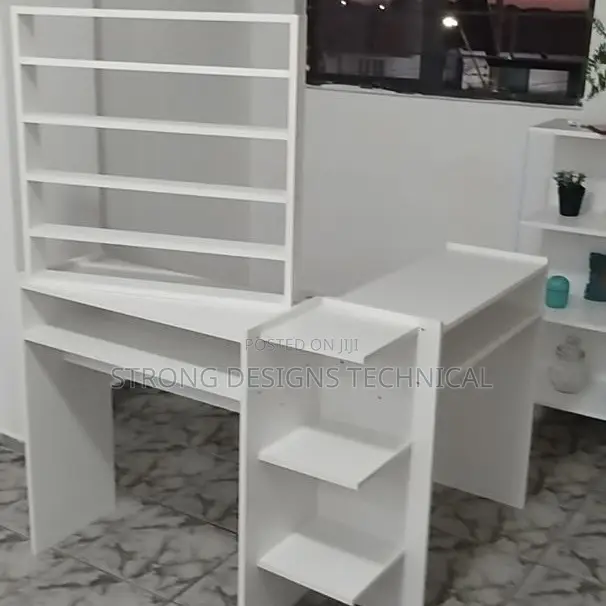 L Shaped Manicure Table AND Nail Polish Display Set