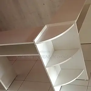 L Shaped Manicure Table AND Nail Polish Display Set