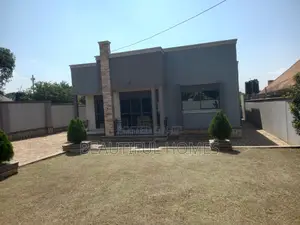 Furnished 4bdrm Bungalow in Kira for sale